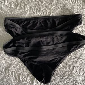 Icebreaker merino wool siren bikini set of 2! sz L in black